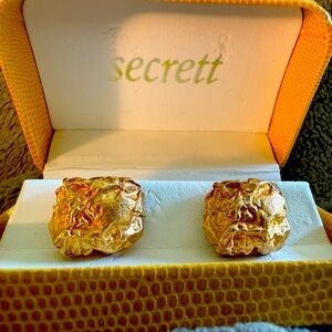 14 K Gold Nugget cuff links - made by Secrett of Toronto - Circa 1968